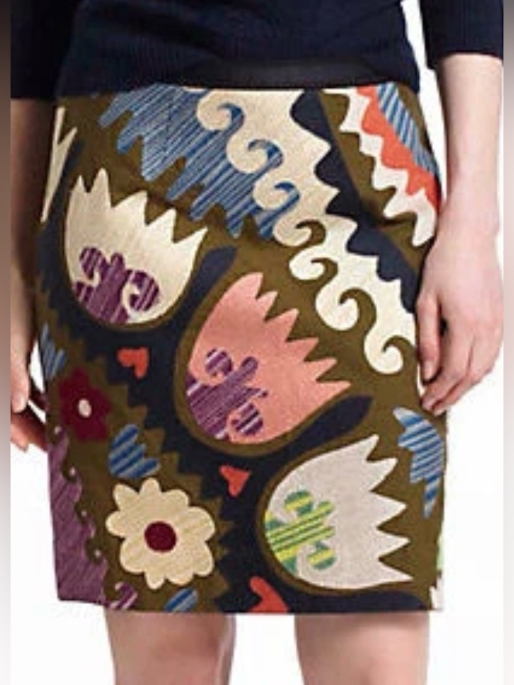 Anthropologie Tulipa Skirt Vanessa Virginia Embroidered Patches Fall size 4 boho
